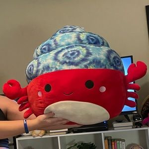 Giant indie squishmallow lives in a smokers home